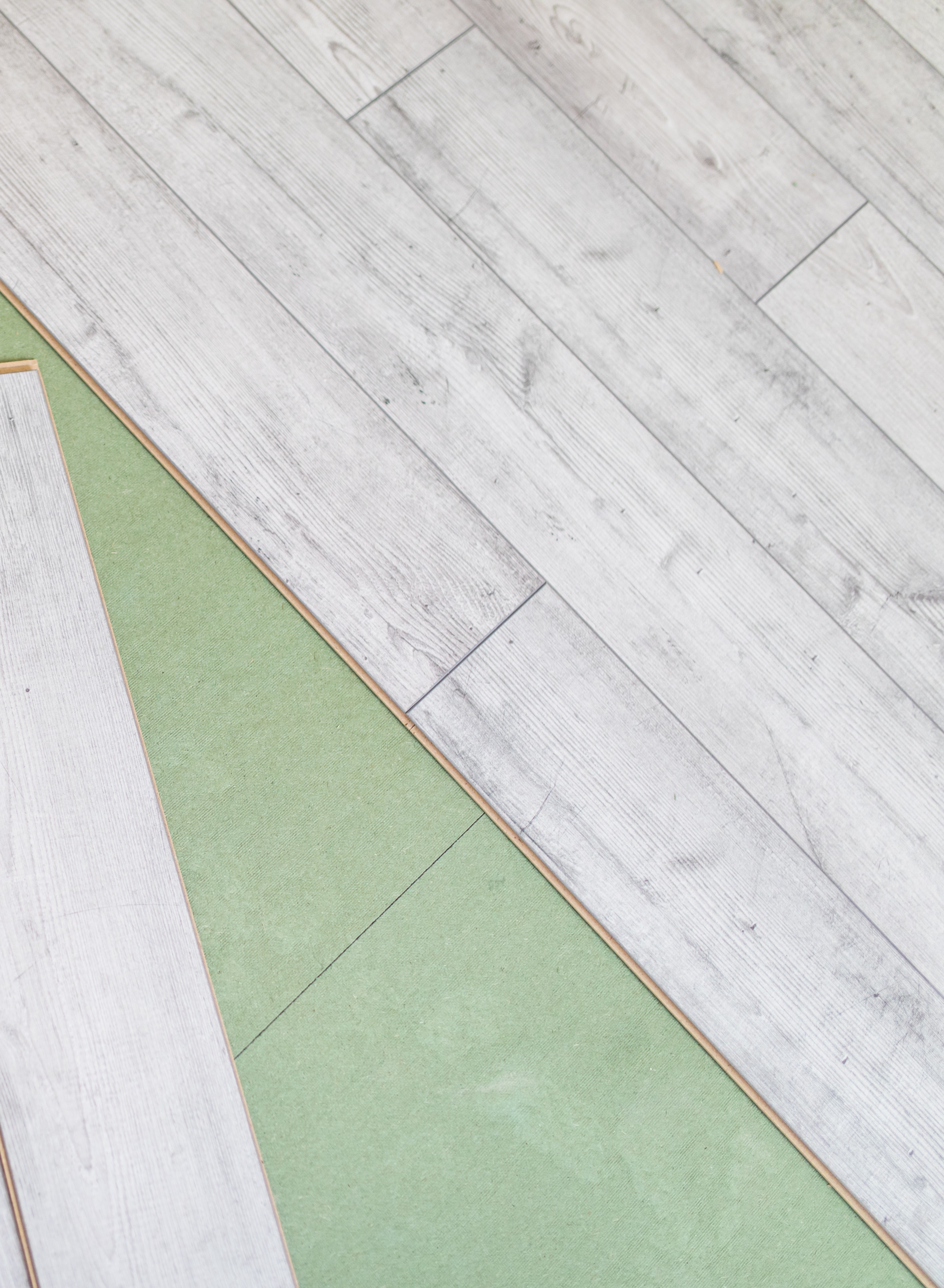 Pokládání podlahy